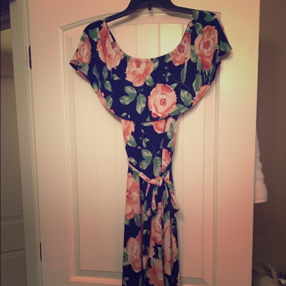 Medium Pink Blush maternity dress